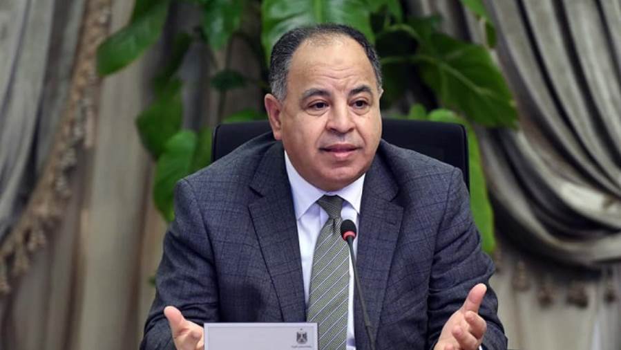 وزير المالية السابق يكشف أسباب عدم شعور المواطن بنتائج ملموسة على وضعه المعيشي
